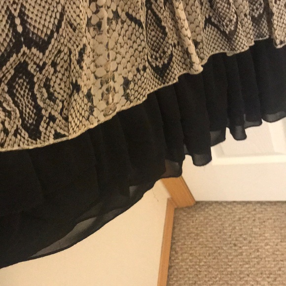 Jessica Simpson Snakeskin Dress - Picture 3 of 4